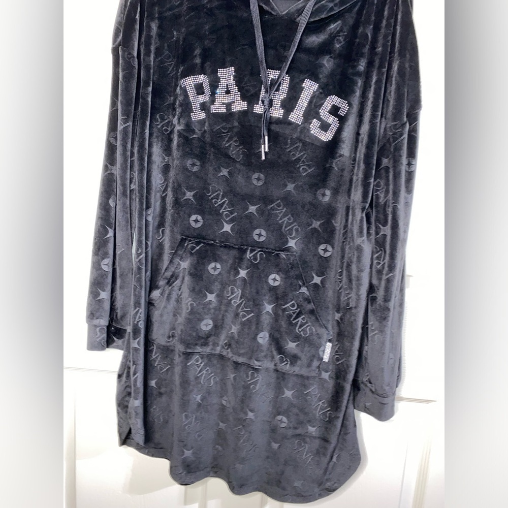 Paris Hilton Black Velour Hoodie Dress, Paris Rhinestone Hoody, Cozy Chic - Picture 6 of 8
